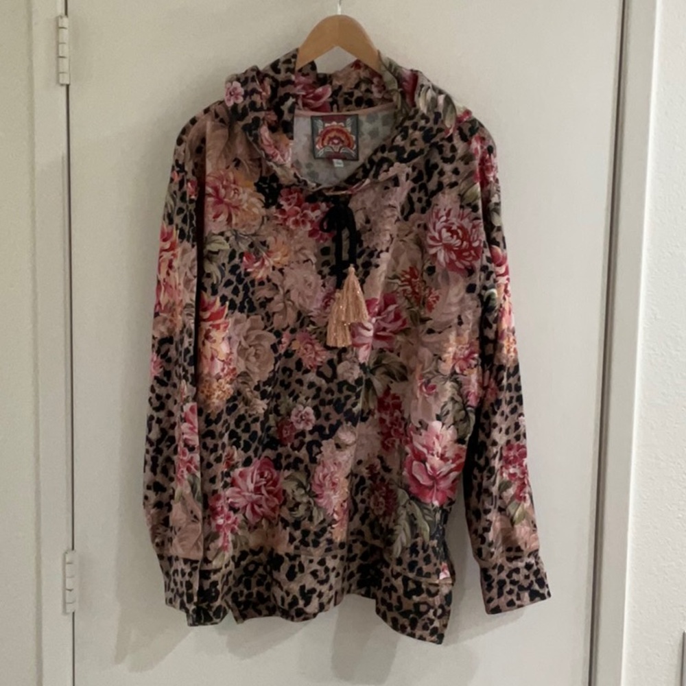 Johnny Was XL flowered hoodie